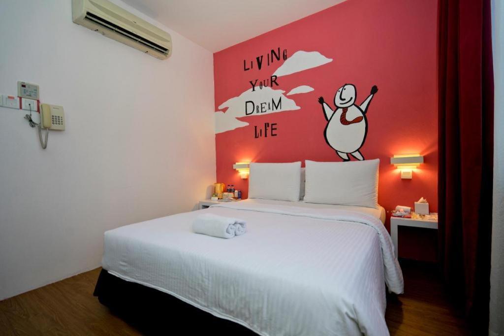 Zoom Inn Boutique Hotel - Danga Bay Johor Bahru Luaran gambar