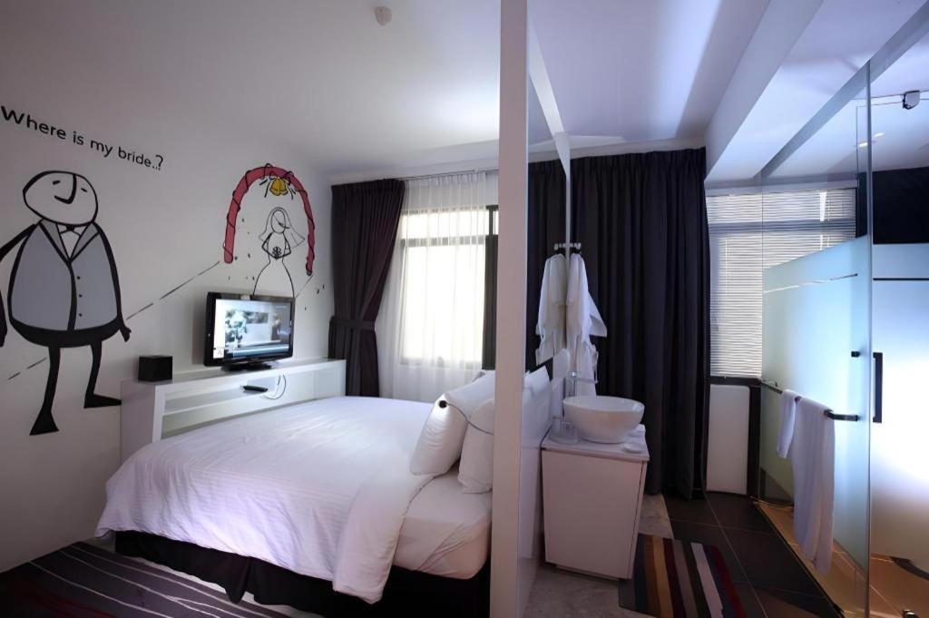 Zoom Inn Boutique Hotel - Danga Bay Johor Bahru Luaran gambar