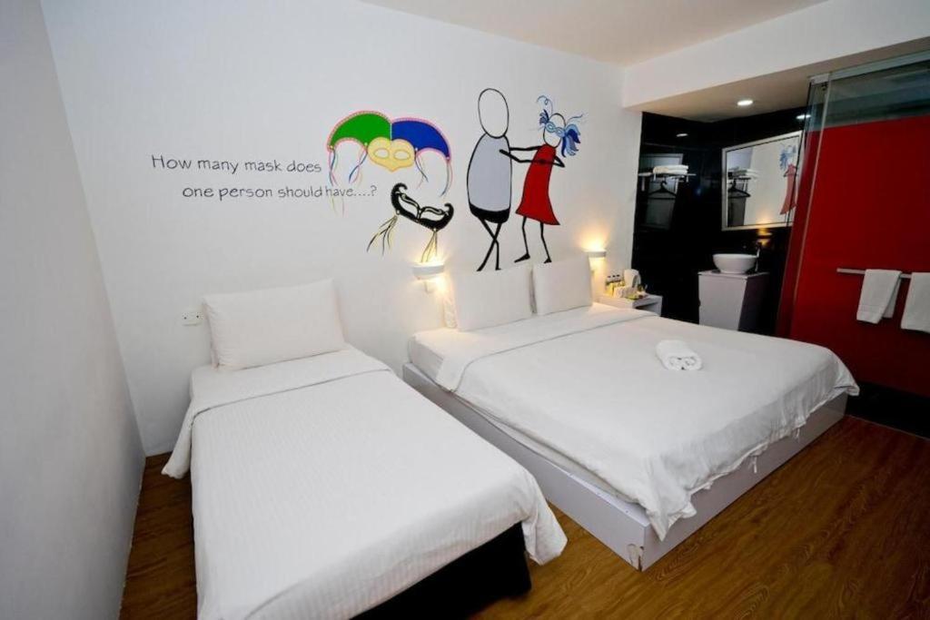 Zoom Inn Boutique Hotel - Danga Bay Johor Bahru Luaran gambar