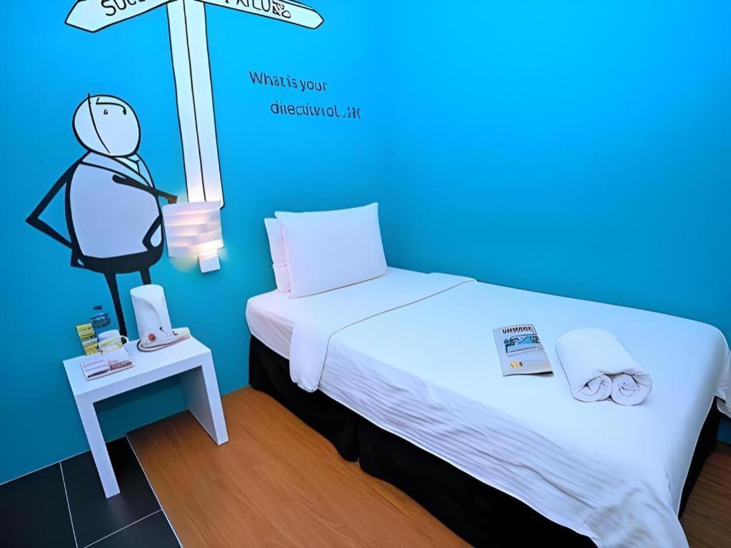 Zoom Inn Boutique Hotel - Danga Bay Johor Bahru Luaran gambar