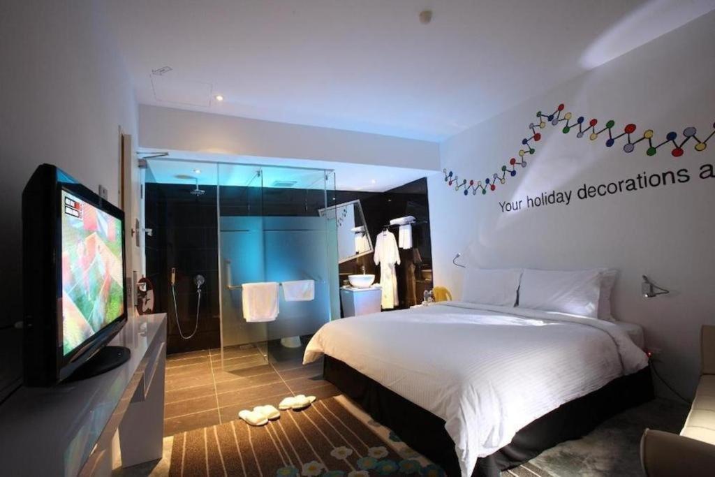 Zoom Inn Boutique Hotel - Danga Bay Johor Bahru Luaran gambar